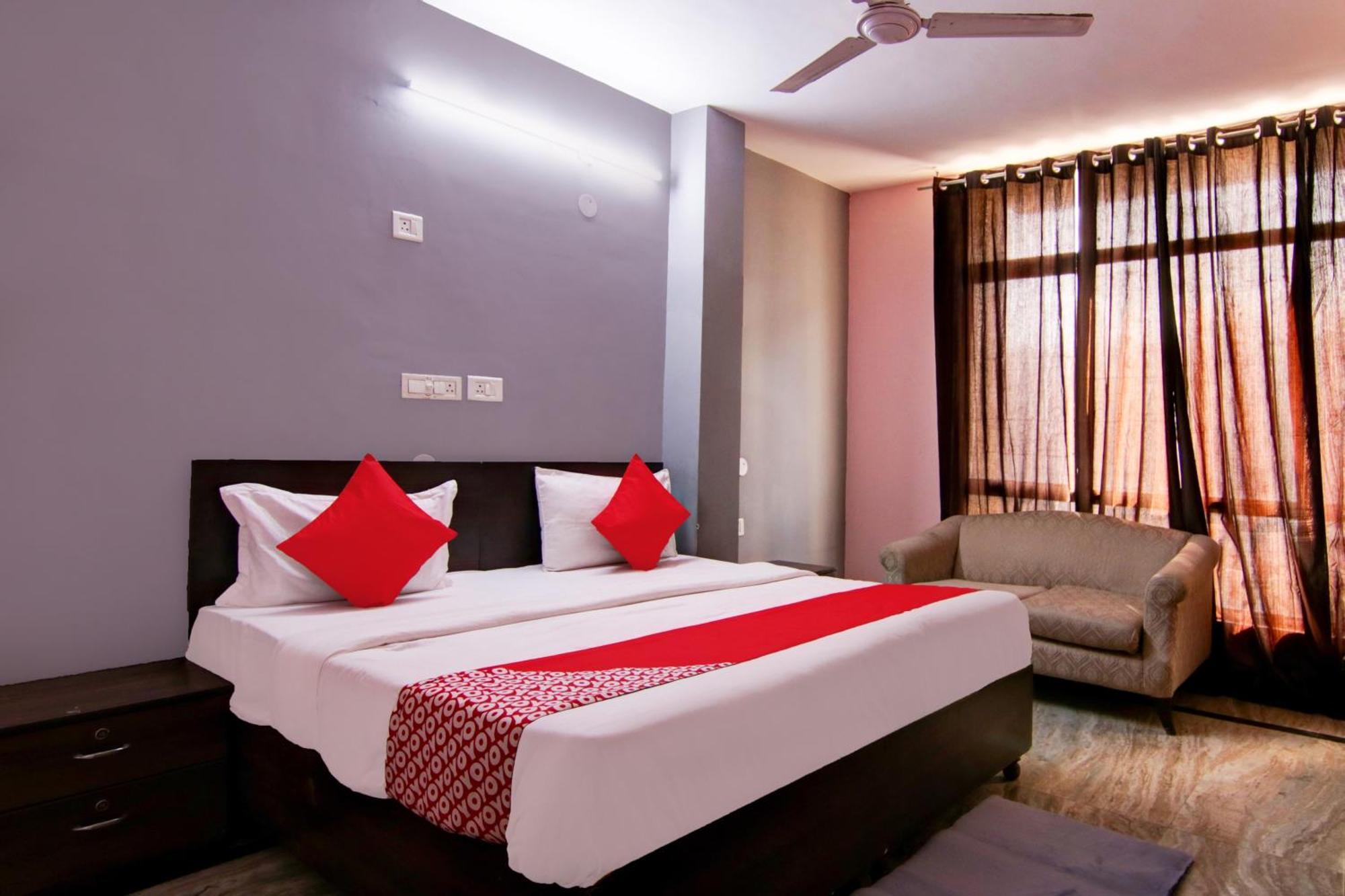 Hotel O Manya Stay New Delhi Bagian luar foto
